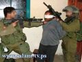 السجن لجندي إسرائيلي صوب سلاحه باتجاه فلسطيني مكبّل!