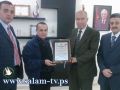 رئيس جامعة خضوري يكرم رئيس المؤتمر الدولي الأول للزيتون في فلسطين