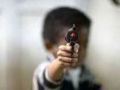 طفل يمني ينفذ حكم الاعدام بقاتل والده