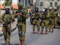 قوات الاحتلال تعتقل 8 مواطنين من الضفة