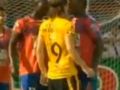 مدافع متهوّر يحاول قضم أنف لاعب برشلوني