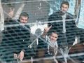 إصابة 13 من الأسرى المضربين في سجون الاحتلال بنزيف ونقل حالتين للعناية المكثفة