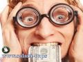 ابتلع ورقة نقدية.. فثقبت معدته!!