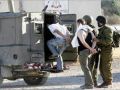 الاحتلال يعتقل 11 شابا في انحاء متفرقة بالضفة