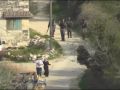 شاهد بالفيديو : كيف تعامل جيش الاحتلال مع أم وأب وطفل رضيع في بلدة بورين