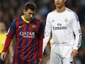 شاهد الفيديو : كلب يبدي ردة فعل غريبه عند سماع اسماء لاعبي برشلونه والعكس مع ...