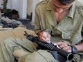 إصابة جندي اسرائيلي جراء انفلات رصاصة من سلاحه