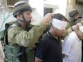 الاحتلال يعتقل 3 شبان من نابلس