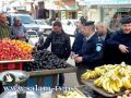 مدير شرطة طولكرم يتفقد أسواق المدينة ويستمع لملاحظات المواطنين