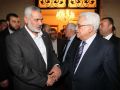 حملة إسرائيلية دولية لإجبار الرئيس أبو مازن على تجريد حماس من سلاحها