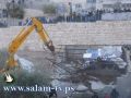 الاحتلال يهدم 10 بركسات سكنية ويقطع الكهرباء في فصايل شمال اريحا بركسات