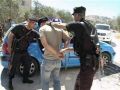 الشرطة تقبض على 5 اشخاص بحوزتهم مواد مخدره في رام الله