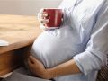 مادة الكافيين تؤثر في وزن الطفل ويطيل فترة الحمل