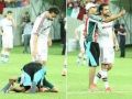 شاهد الفيديو : مشجع يدخل الملعب ويقبل قدم النجم البرازيلي فريد