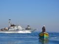 في ثاني خرق للتهدئة : زوارق الاحتلال تستهدف مراكب الصيادين برفح