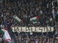 برشلونة يتضامن مع أطفال قرية كفر صور بـ 10 كرات