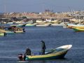 زورق مصري يطلق النار تجاه قارب صيد فلسطيني بغزه