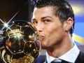 كرستيانو رونالدو يفوز بالكرة الذهبية عام 2013