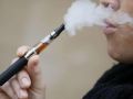 دراسة بريطانية : السجائر الالكترونية أقل ضرراً من السجائر التقليدية بنسبة 95%