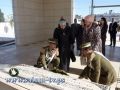 عروسان من الجليل يعلنان اليوم بدء حفل زواجهما بجانب ضريح الرئيس عرفات