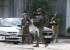 إصابة 3 فلسطينيين برصاص الاحتلال بزعم محاولة دهس لقواته شرق الخليل