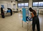فتح صناديق الاقتراع لانتخابات الكنيست