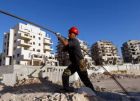 نتنياهو يصادق على استقدام 50 ألف عامل أجنبي بدلاً من العمال الفلسطينيين