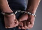الشرطة: القبض على فتاة احتالت على شاب بمبلغ 10 آلاف شيكل في نابلس بعد أن وعدته بالزواج