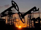 أسعار النفط تحافظ على مستوياتها فوق 100 دولار للبرميل