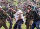 وزير بريطاني يدين عنف المستوطنين في الضفة ويطالب بوقفه