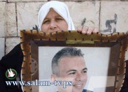 امهات اسرى طولكرم صائمات...ودعوة القيادة للإنسحاب من المقاوضات