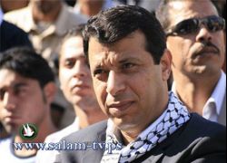 مكتب دحلان ينفي تقدمه بـ 4 طلبات لحماس للعودة لغزة