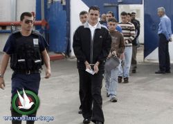 ثمانية أسرى فلسطينيين يضربون عن الطعام منذ أكثر من شهر