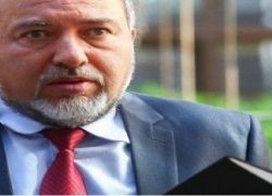 لائحة اتهام ضد ليبرمان تعيق عودته للسياسة هذا الأسبوع