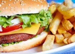 الوجبات الدهنية لا تأثر على الصحة إذا تبعتها تمارين بدنية
