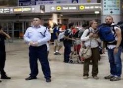 السماح للشاباك في مطار تل ابيب بالاطلاع على بريد السياح