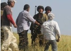مستوطنو يتسهار يرشقون المركبات الفلسطينية بالحجارة