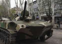 انفصاليون يعلنون حظراً للتجول بمدينة أوكرانية