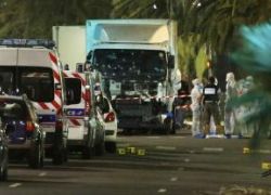 80 قتيلا و100 جريح في حادث دهس بمدينة فرنسية