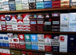 انخفاض مفاجئ على سعر نوع من السجائر في فلسطين