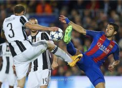 يوفنتوس يحبط محاولات برشلونة ويتأهل لنصف النهائي