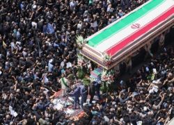 مسؤول إيراني يتهم إسرائيل بضلوعها تحطيم مروحية الرئيس الإيراني