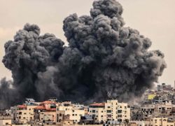 غزة..قصف مدفعي وإطلاق النار على طول الخط الأصفر