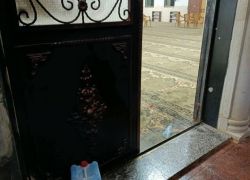 مستوطنون يحرقون مسجدا في قرية مادما جنوب نابلس