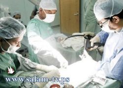 جراح يسرق خصية طفل