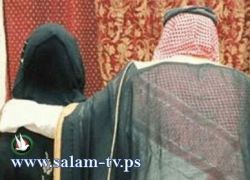 سعودي يتزوج مديرة مدرسة ومساعدتها ومعلمة