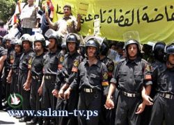 الشرطة المصرية تعود الى شوارع المدن المصرية