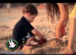 فيديو إعلان إسرائيلي تُلقي فيه صورة الرئيس محمد مرسي علي الأرض