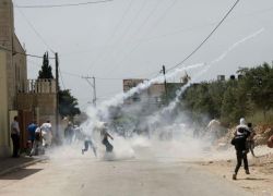 اصابات بالرصاص الحي والمطاطي بمواجهات مع الاحتلال في كفر قدوم