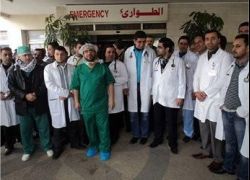 نقابة الاطباء تهدد بالعودة للاحتجاجات